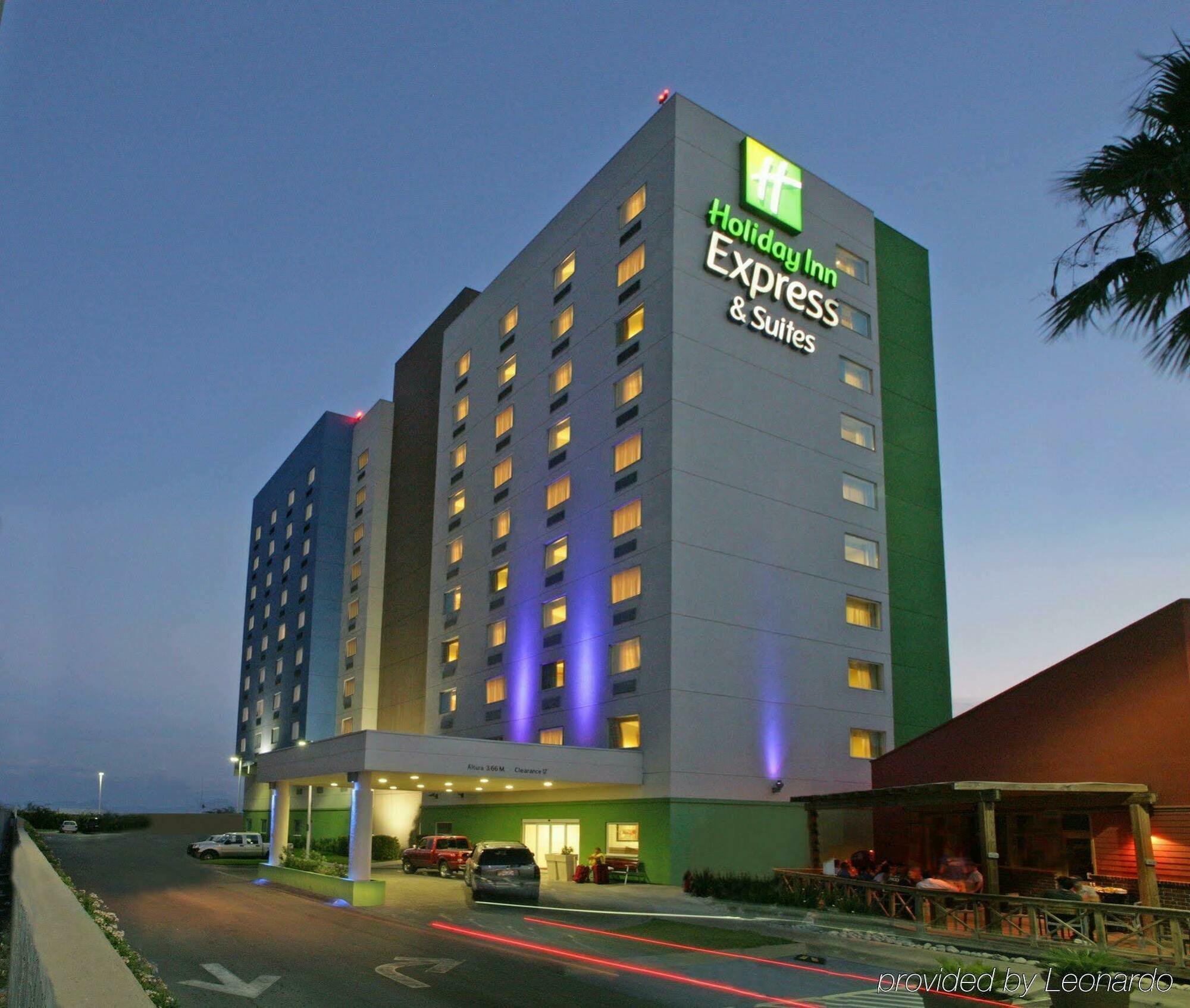 Holiday Inn Express & Suites Monterrey Aeropuerto By Ihg Apodaca Exterior foto